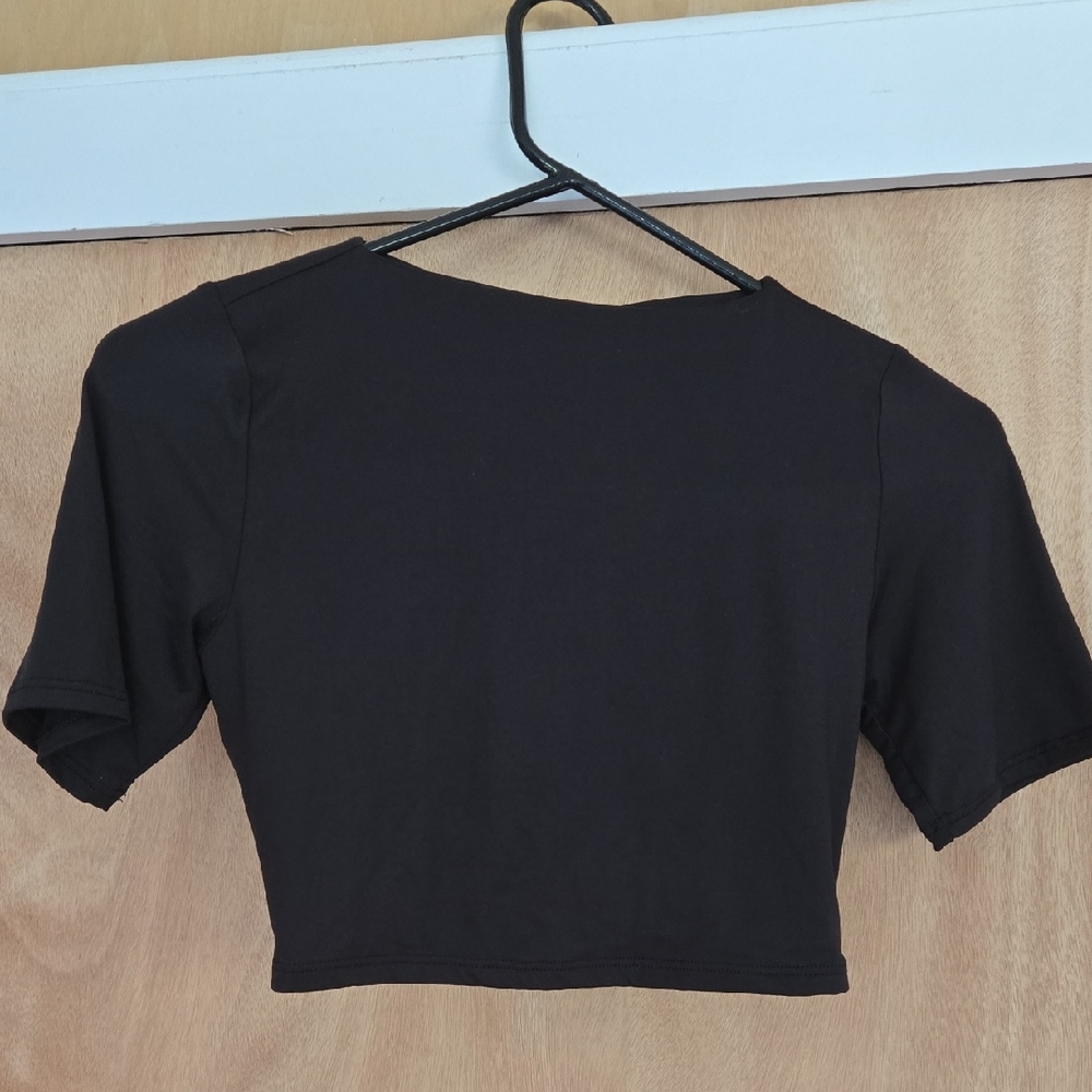 Naked Wardrobe, Classic Black Women's Crop Top